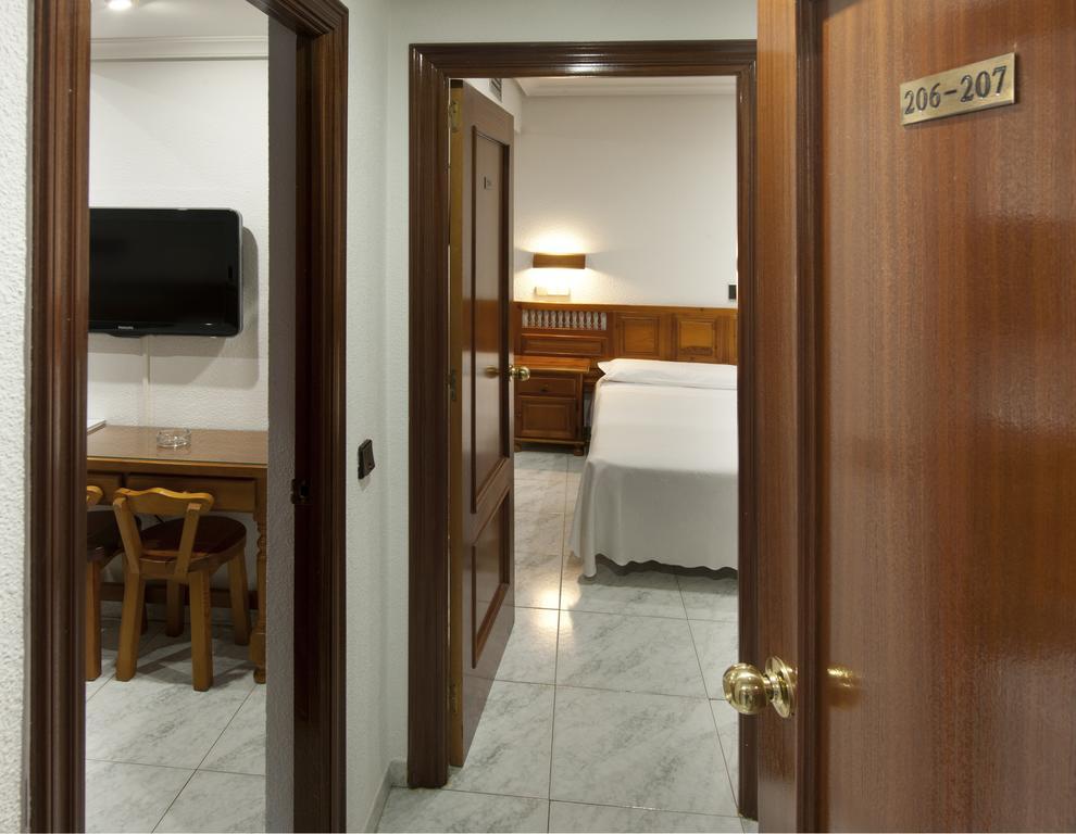 Hotel Martin Toledo Exterior photo