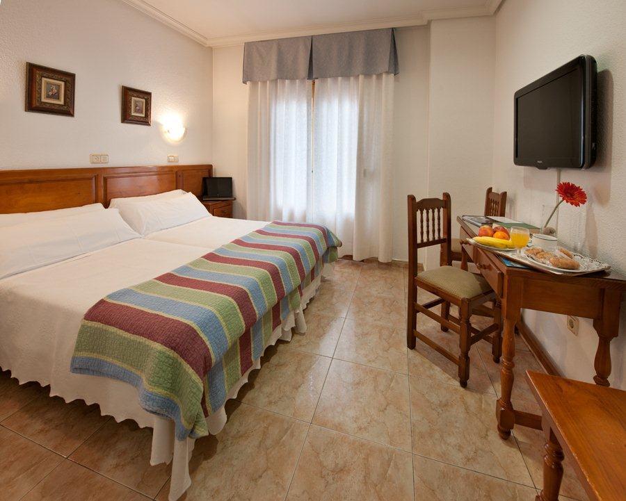 Hotel Martin Toledo Exterior photo